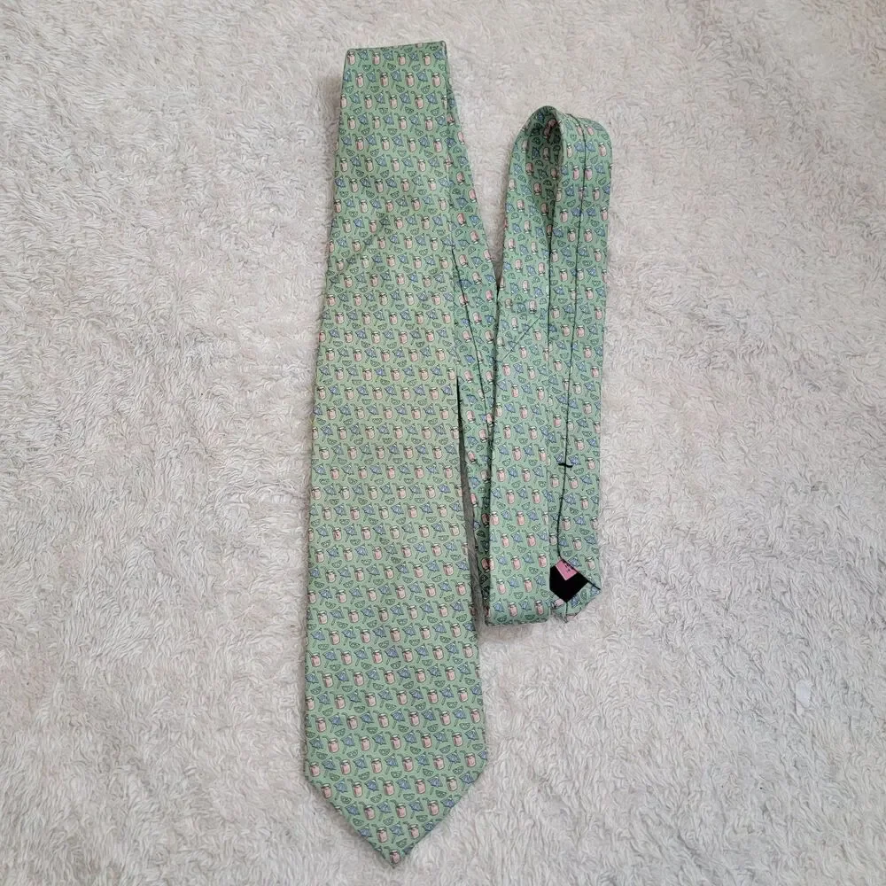 Martha’s Vineyard Vines Umbrellas Drinks On Green 100%‎ Silk Neck Tie 57